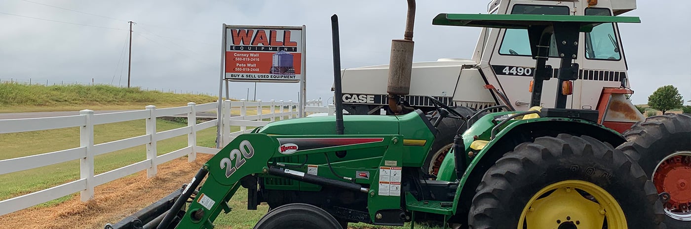 Tractor - Wall Equipment